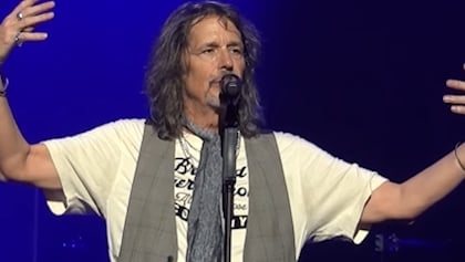 KELLY HANSEN To Play His Final Concert With FOREIGNER This Weekend: 'I've Been In This Business Nearly 50 Years, And I Put In My Time'