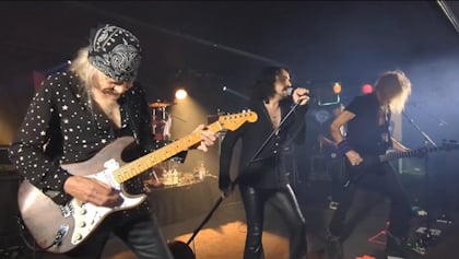KINGDOM COME To Release New Single 'Payback's A Bitch'