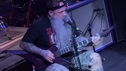 Watch: CROWBAR's KIRK WINDSTEIN Performs While Seated At U.S. Tour Kick-Off