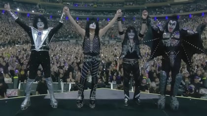 PAUL STANLEY On KISS's Much-Anticipated Avatar Show: 'This Is As Real As I Am, And I Think It's Gonna Just Blow People Away'
