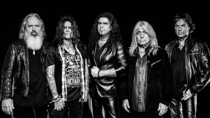 ANDY LA ROCQUE Says LEX LEGION Doesn't Include Any 'Leftovers From The KING DIAMOND Songwriting': 'It's Two Very Different And Separate Things'