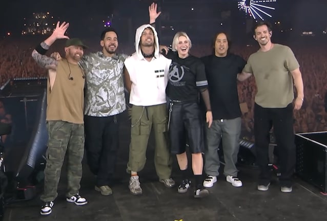 LINKIN PARK's DAVE 'PHOENIX' FARRELL Says Band's Comeback Has 'Gone Very Well': 'The Shows Have Been Great'