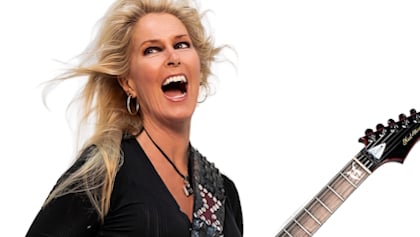 LITA FORD On Her Upcoming Album 'The Bride Wore Black': 'It's Kind Of A PG-13 Sort Of Dark Fairy Tale'