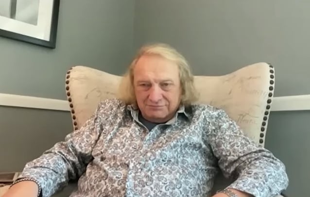 LOU GRAMM Says Working On New Solo Album 'Released' Was A 'Cathartic' Experience