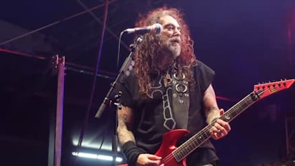 MAX CAVALERA On Performing SEPULTURA's Entire 'Chaos A.D.' Album: 'There's A Whole New Generation Of Fans Who Never Got A Chance To See' Classic Lineup Playing It