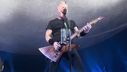 Watch: METALLICA Performs 'Devil's Dance' For First Time In 18 Years At Second Show Of Las Vegas Sphere Residency