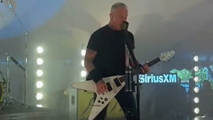 metallicatalkhouseaug2025_420x237.jpg