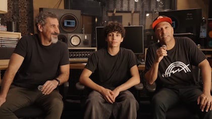 SERJ TANKIAN And TOM MORELLO Talk Inspiration For New Collaborative Single 'Adjourn It': 'We Have To Learn How To Stand Up To Fascism In The Right Way'