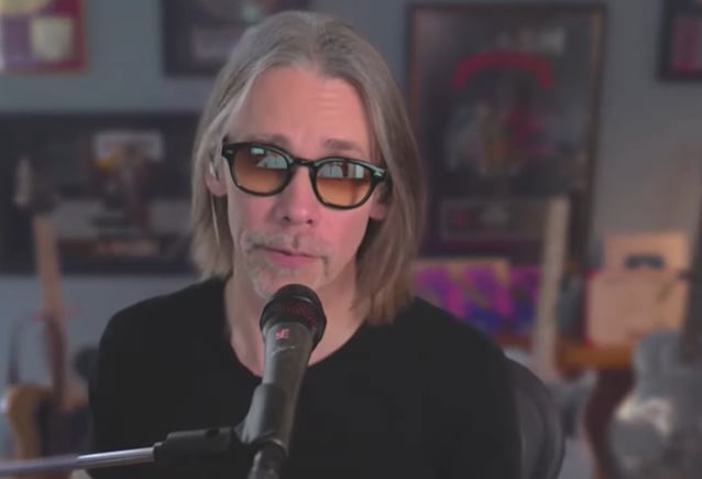 MYLES KENNEDY: Why Now Is Right Time For ALTER BRIDGE To Release Self-Titled Album