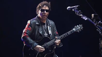 NEAL SCHON And 'Members Of The Current JOURNEY Touring Band' To Perform On Season 28 Finale Of 'The Voice'