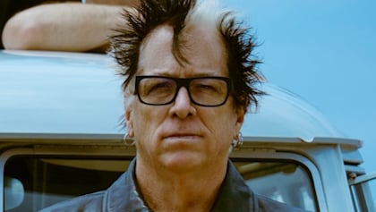 THE OFFSPRING Guitarist NOODLES To 'Step Away From Live Performances' Due To 'Fairly Serious Health Issue'