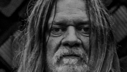 PEPPER KEENAN On His Failed METALLICA Bassist Audition: 'I Would've Loved To Bang Heads With JAMES HETFIELD Writing S***'