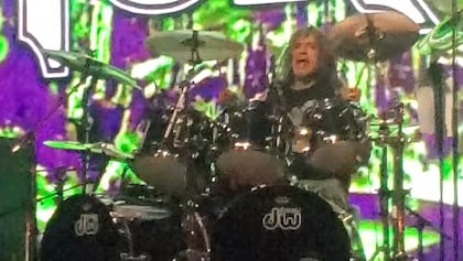 PETE SANDOVAL Exits I AM MORBID: 'I Haven't Been Feeling The Same Connection With These Songs Anymore'