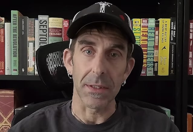 LAMB OF GOD’s RANDY BLYTHE Pays Tribute To BRENT HINDS: He Was ‘A True Rock ‘N’ Roll Wild Man’