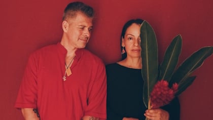 RODRIGO Y GABRIELA Announces New Album 'OurHome' Featuring Guest Appearance By MARTY FRIEDMAN
