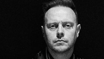 ARCHITECTS Singer SAM CARTER On Touring With METALLICA: 'We Got A Cake Delivered By JAMES HETFIELD'