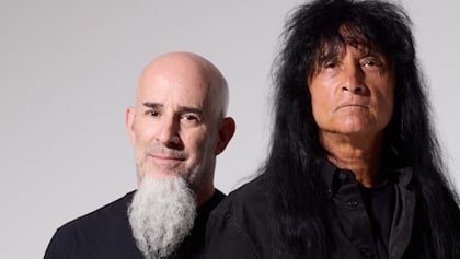 ANTHRAX's SCOTT IAN Reflects On 'Heartbreaking' Decision To Fire JOEY BELLADONNA In 1992: 'In Hindsight, I Was Wrong'