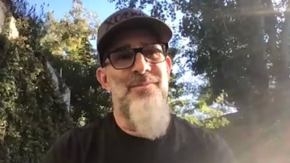 ANTHRAX's SCOTT IAN Says He Completed Canadian Tour With A Severely Injured Back: 'At My Best, I Was Maybe 40%'