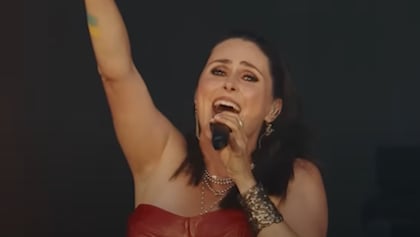SHARON DEN ADEL On WITHIN TEMPTATION’s Political Lyrics: ‘It’s Important For A Band To Take A Stand’