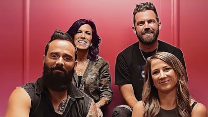 JOHN COOPER: SKILLET's New Music Will Have Touches Of 'Prog' And 'More Metal Aspects'