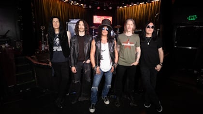 SLASH FEATURING MYLES KENNEDY & THE CONSPIRATORS Announce 'Flying Blind' Album, Share Title Track