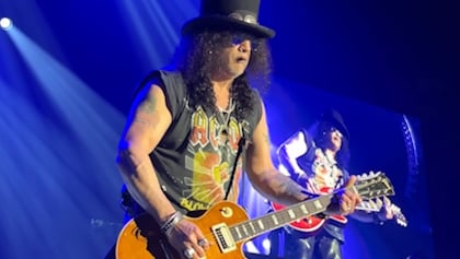 SLASH Says GUNS N' ROSES Recording Process Has 'Always Been A Democracy'