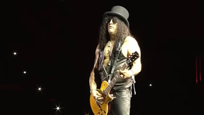 SLASH Talks New GUNS N' ROSES Music: 'The Next Record That We're Gonna Do Is Gonna Be All New Original Stuff'