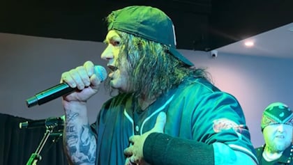 Watch: STEVE 'ZETRO' SOUZA Performs EXODUS And TESTAMENT Classics In Anaheim