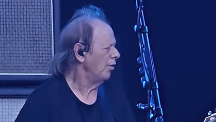 AC/DC Guitarist STEVIE YOUNG Hospitalized In Buenos Aires