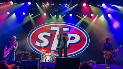 STONE TEMPLE PILOTS' DEAN DELEO Is 'Very Grateful' For JEFF GUTT: The 'Peace Of Mind' That He Brings To The Band Is 'Immeasurable'