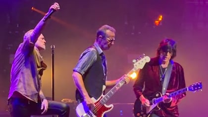 JEFF GUTT Explains Why STONE TEMPLE PILOTS Haven't Released Any New Music In Nearly Seven Years