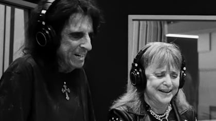 SUZI QUATRO And ALICE COOPER Release Music Video For Their Version Of MC5 Classic 'Kick Out The Jams'