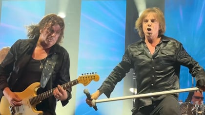 EUROPE's JOEY TEMPEST Reflects On JOHN NORUM's 1986 Departure: 'It Was A Sad Day Because We Started The Band'