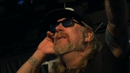 AT THE GATES Vocalist TOMAS LINDBERG Is Battling Rare Form Of Oral Cancer