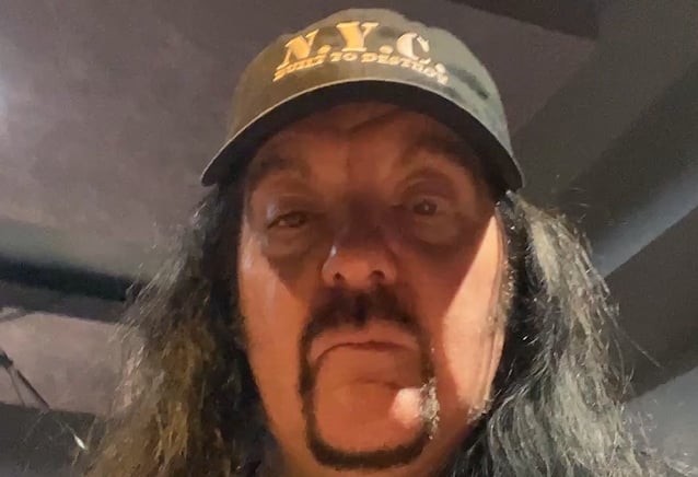 Ex-WARLOCK Guitarist TOMMY BOLAN Steps Out On His Own In NYC: 'Lead, Follow Or Get The F*** Out Of My Way'