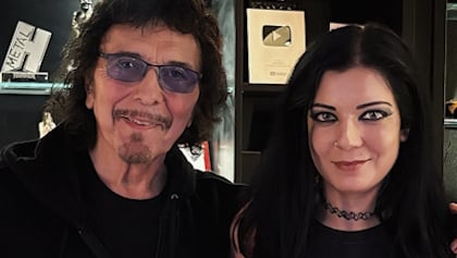 BECKY BALDWIN, Bassist On TONY IOMMI's 'From The Dark' Solo Album: 'I Am So Proud To Be A Part Of This'