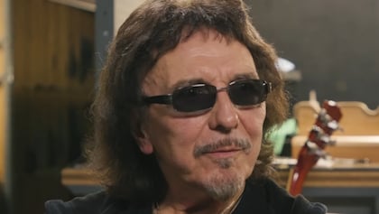 TONY IOMMI To Raffle Off One Of His Guitars To Raise Funds For Hospital Where He Was Treated For His Cancer