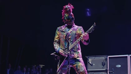 LIMP BIZKIT's WES BORLAND Partners With JACKSON For His First-Ever Signature King V Guitar