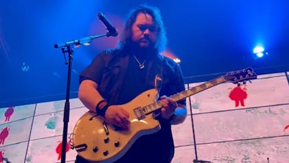 WOLFGANG VAN HALEN On Songwriting Process For MAMMOTH's 'The End' Album: 'I Just Tried To Trim The Fat Off Of Everything'