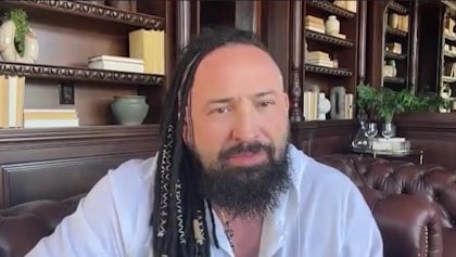 ZOLTAN BATHORY: FIVE FINGER DEATH PUNCH's Upcoming Tenth Album Is 'A Little Bit Of A Reach Back To The First Three' LPs